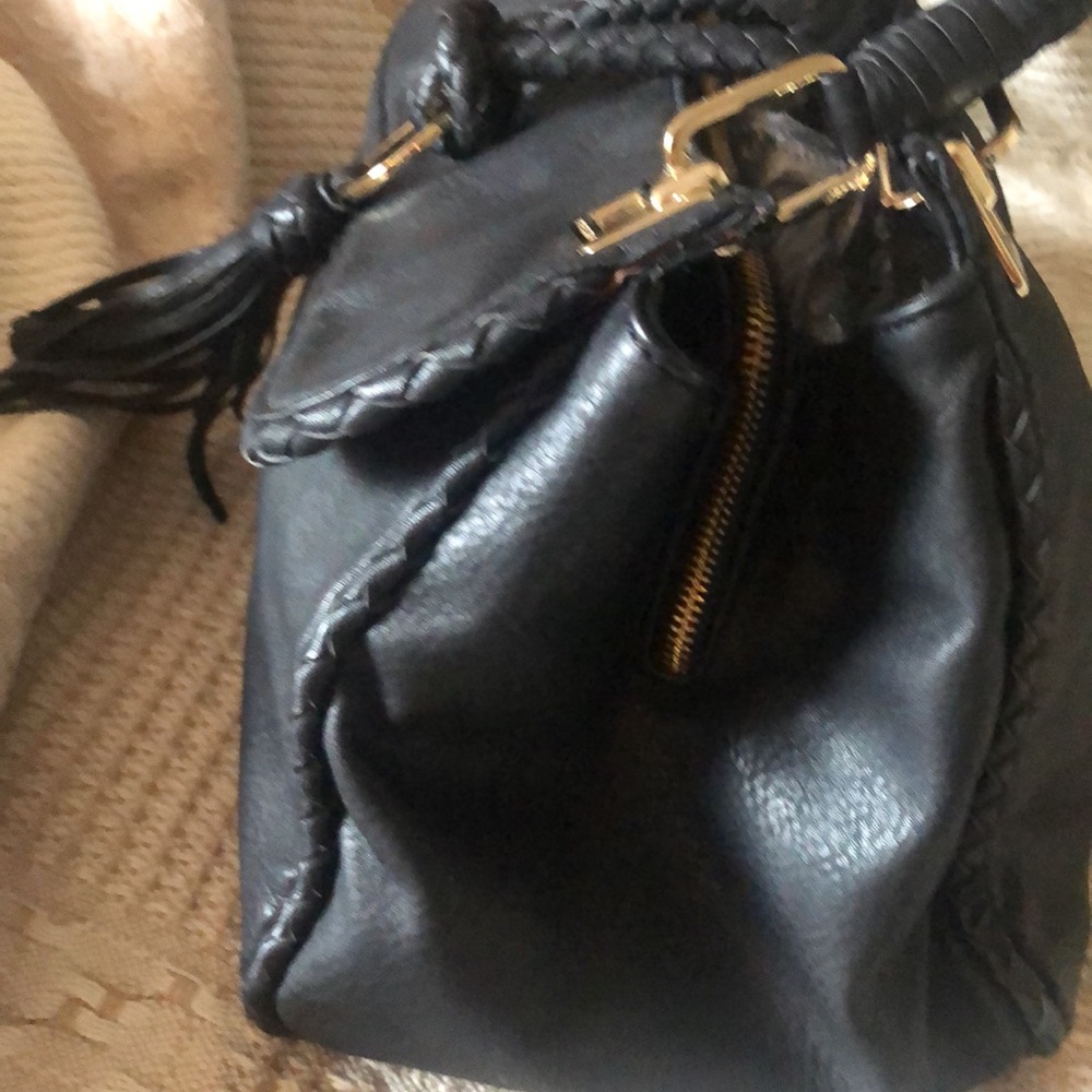 Big Budda Black purse with gold hardware and black tassel - Picture 3 of 6